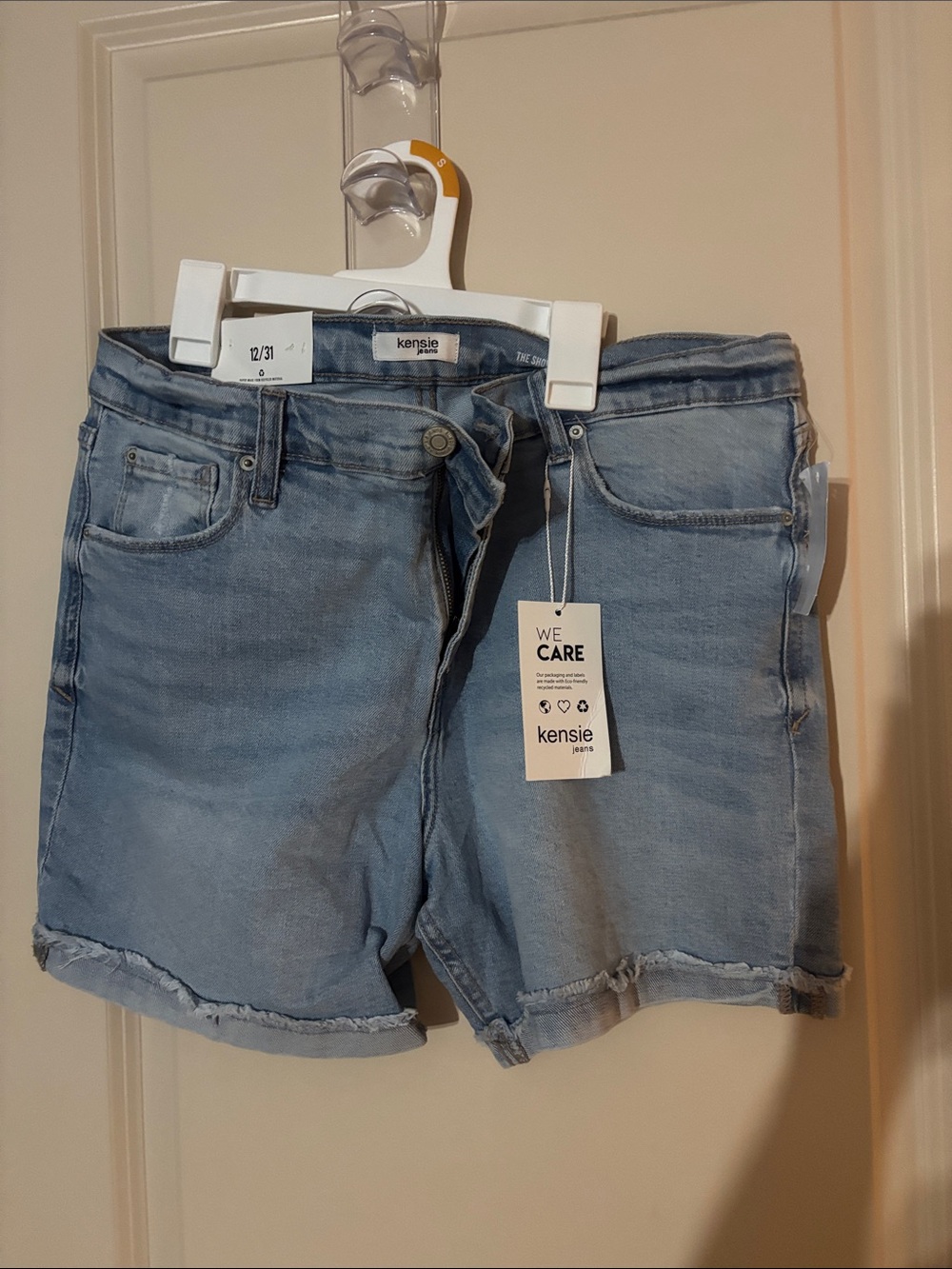 Kensie Faded Light Blue Denim Shorts